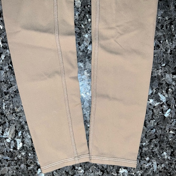 ALO Yoga ~ Limited Edition Stitching Gravel Airlift High-Waisted Leggings - Picture 9 of 11